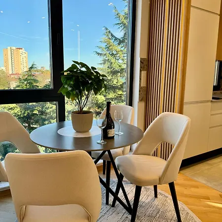 Maria Luxury Apartment