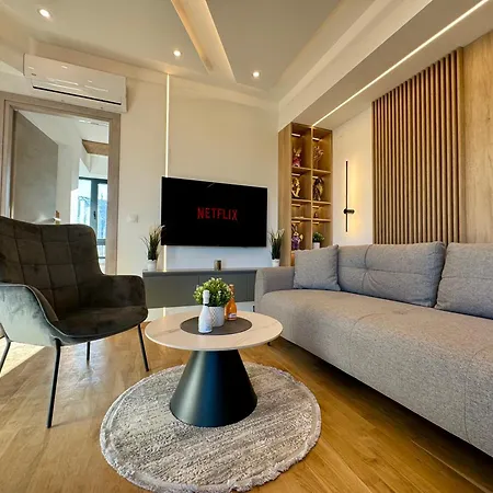 Maria Luxury Apartment
