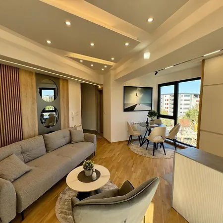 Maria Luxury